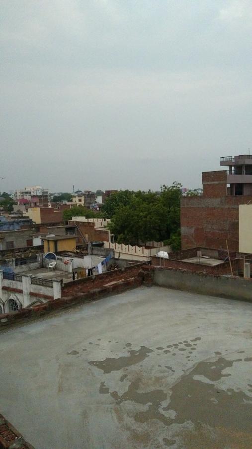 Hotel Picasso Varanasi Prime Location Exteriör bild